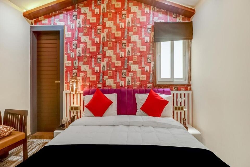 Hotel Mansa Κανπούρ Εξωτερικό φωτογραφία